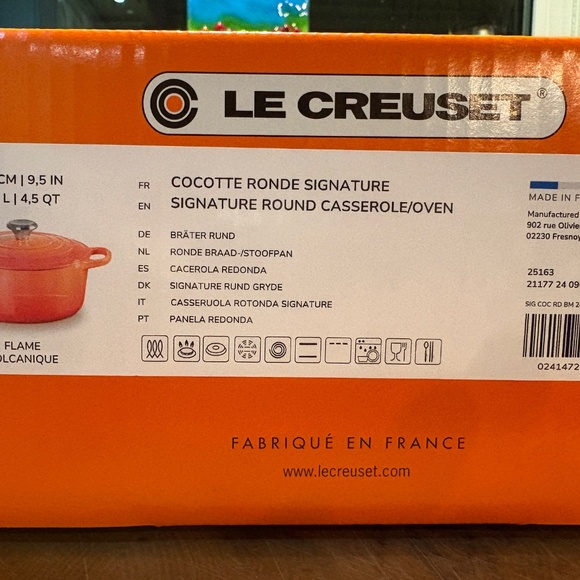 Le Creuset Dutch oven NIB - Picture 12 of 13